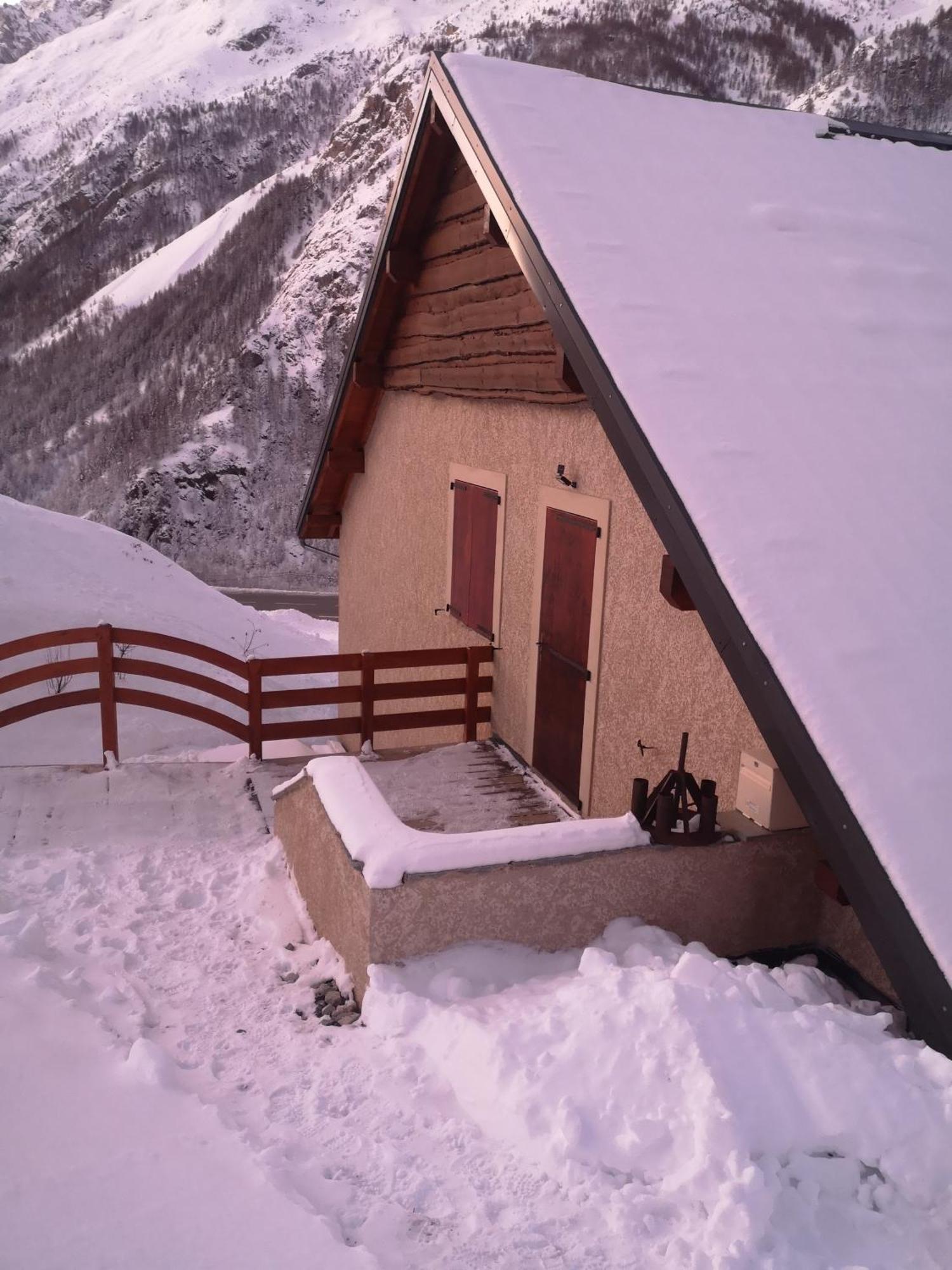 Appartement A La Montagne Villar-dʼArène Extérieur photo